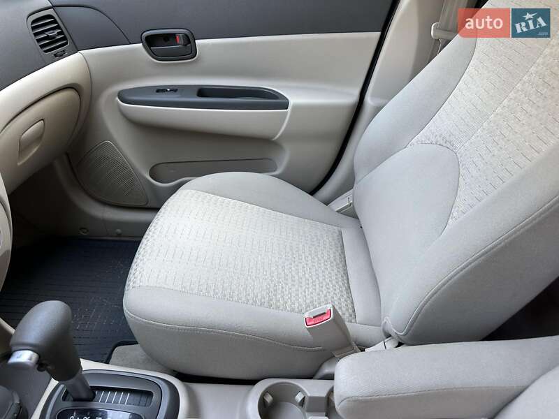 Хэтчбек Hyundai Accent 2008 в Одессе