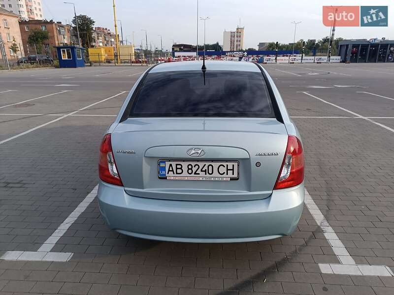 Седан Hyundai Accent 2008 в Виннице