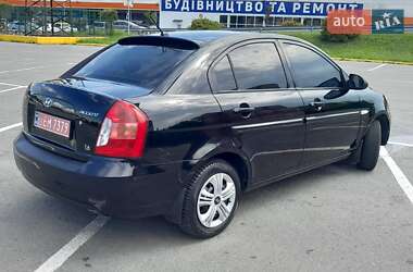 Седан Hyundai Accent 2009 в 