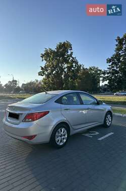 Седан Hyundai Accent 2016 в 