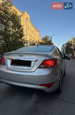 Седан Hyundai Accent 2016 в 