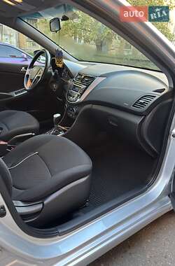 Седан Hyundai Accent 2016 в 