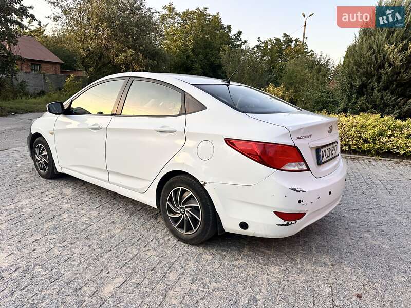 Седан Hyundai Accent 2015 в Харькове