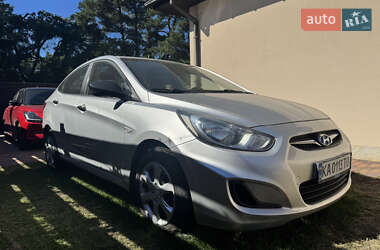Седан Hyundai Accent 2012 в Києві