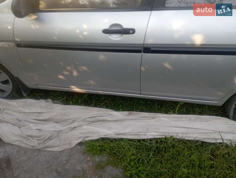 Седан Hyundai Accent 2010 в Дніпрі