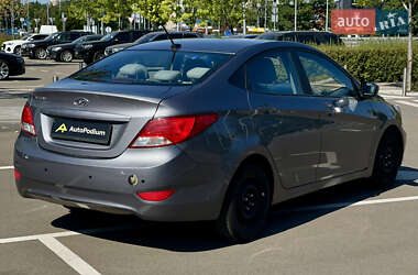 Седан Hyundai Accent 2016 в 