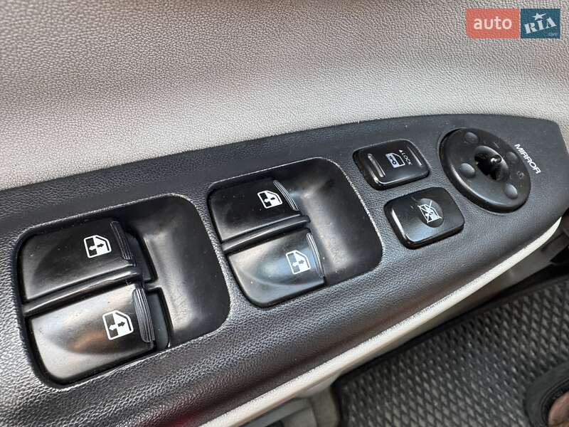 Седан Hyundai Accent 2008 в Києві