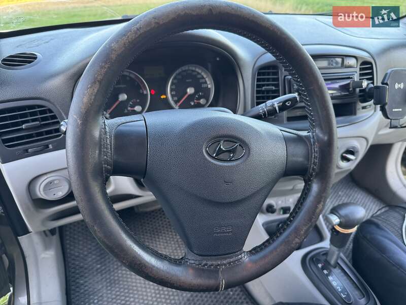 Седан Hyundai Accent 2008 в Києві