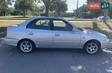 Седан Hyundai Accent 2000 в 
