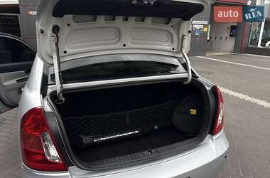 Седан Hyundai Accent 2006 в 