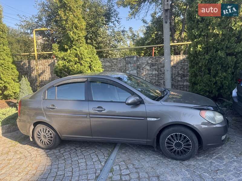 Hyundai Accent 2008