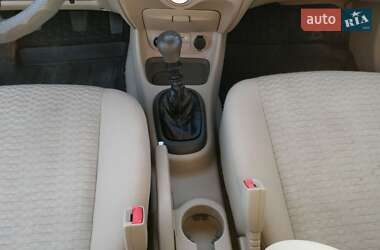 Седан Hyundai Accent 2010 в 