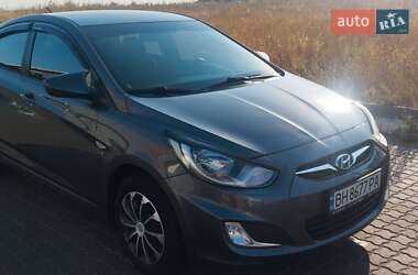 Седан Hyundai Accent 2012 в Черноморске