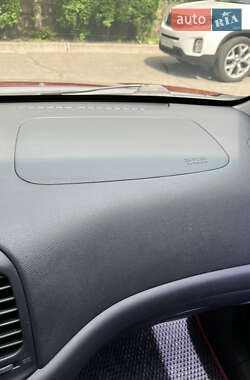 Хэтчбек Hyundai Accent 2008 в 