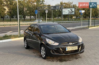 Седан Hyundai Accent 2011 в Києві