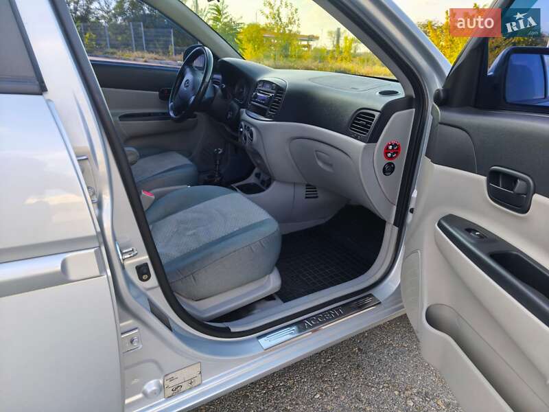 Седан Hyundai Accent 2008 в Запорожье фото 12 Седан Hyundai Accent 2008 в Запорожье