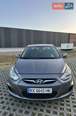 Седан Hyundai Accent 2012 в 