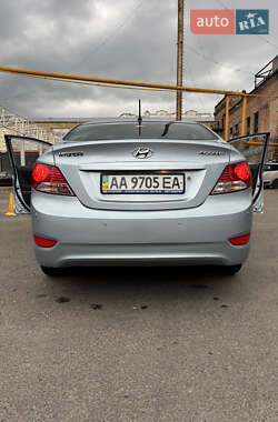 Седан Hyundai Accent 2012 в 