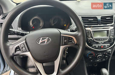 Седан Hyundai Accent 2012 в 