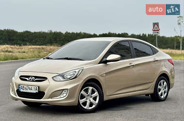 Седан Hyundai Accent 2012 в Вінниці