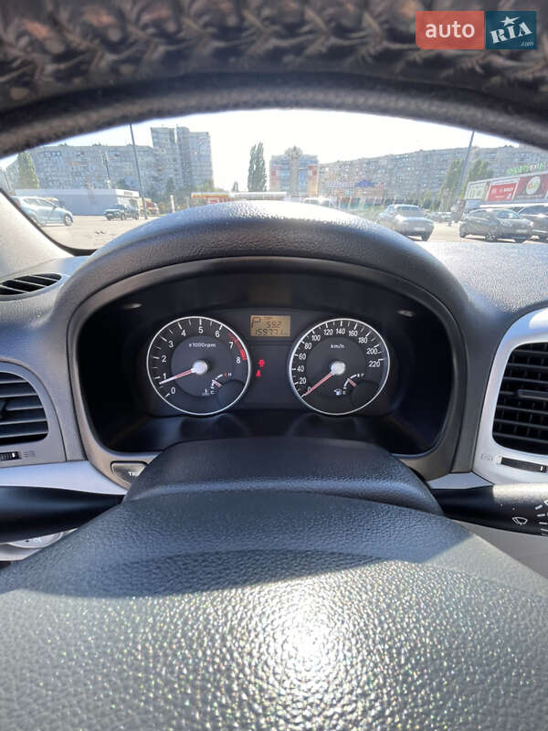 Седан Hyundai Accent 2008 в Харькове