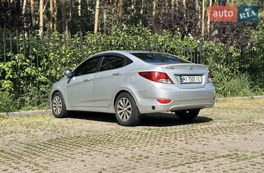 Седан Hyundai Accent 2012 в 