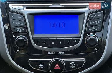 Седан Hyundai Accent 2012 в 