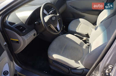 Седан Hyundai Accent 2016 в 