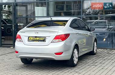 Седан Hyundai Accent 2011 в 
