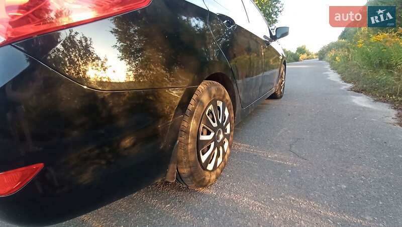 Седан Hyundai Accent 2018 в Шепетовке