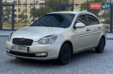 Седан Hyundai Accent 2008 в Днепре