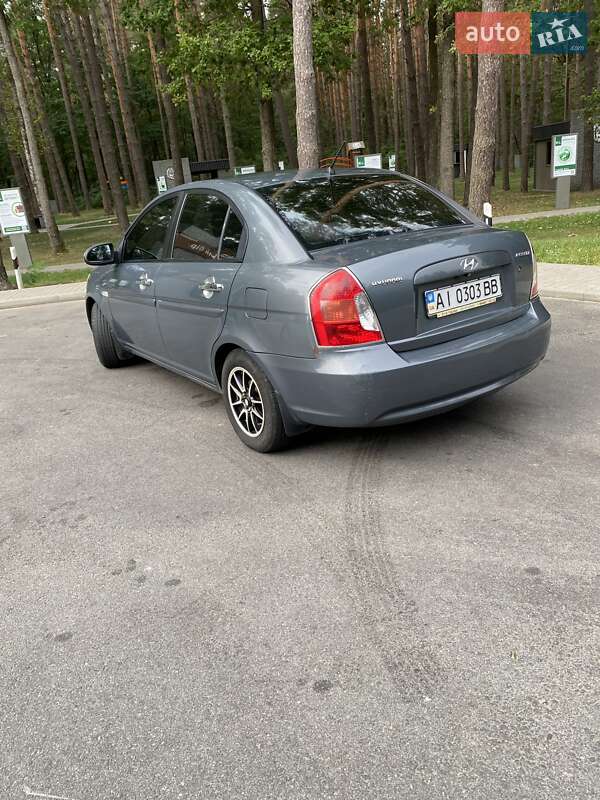 Седан Hyundai Accent 2008 в Иршанске