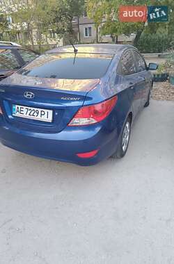 Седан Hyundai Accent 2011 в 