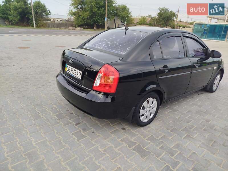 Седан Hyundai Accent 2009 в Николаеве