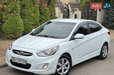 Седан Hyundai Accent 2012 в Одесі