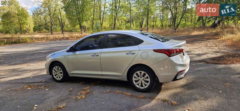 Седан Hyundai Accent 2017 в Звенигородці