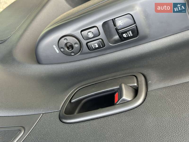 Хэтчбек Hyundai Accent 2008 в Киеве