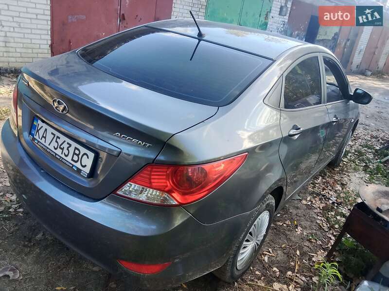 Седан Hyundai Accent 2014 в Киеве