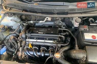 Седан Hyundai Accent 2012 в 