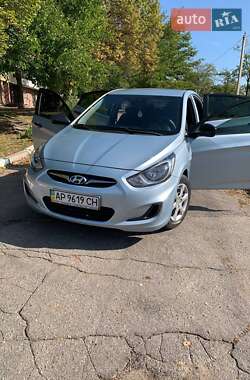 Седан Hyundai Accent 2012 в 