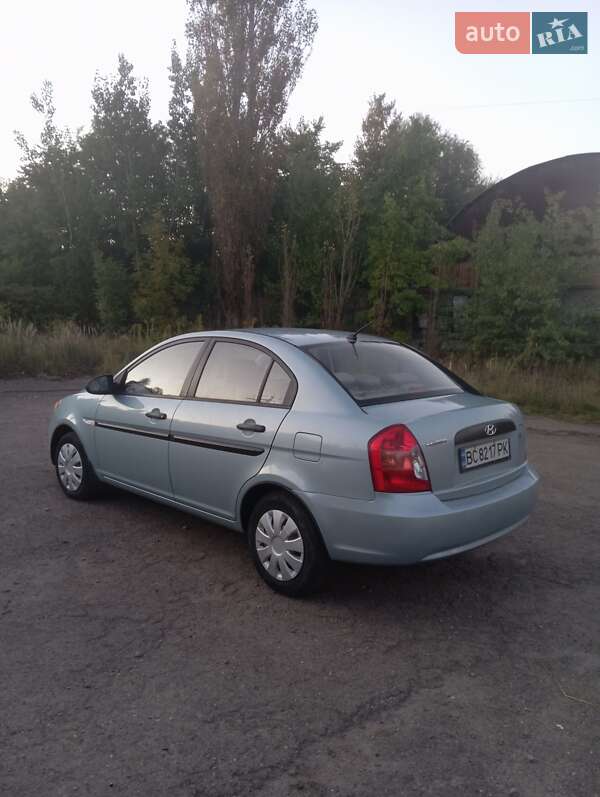 Седан Hyundai Accent 2008 в Львове