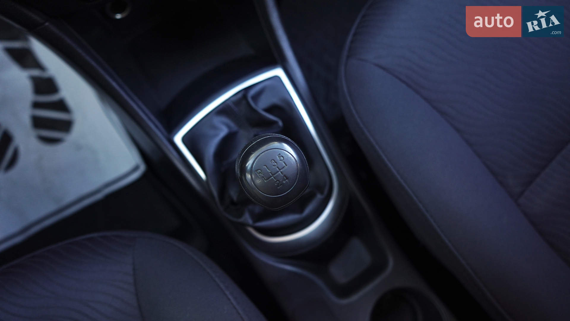 2011 Hyundai Accent - мініатюра 36