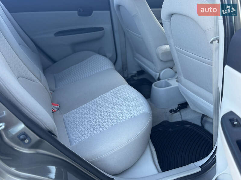 Седан Hyundai Accent 2008 в Одессе