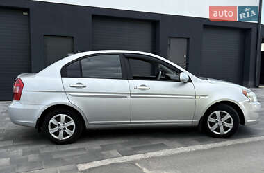 Седан Hyundai Accent 2008 в 