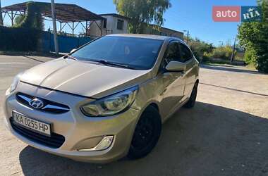 Седан Hyundai Accent 2012 в 