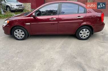 Седан Hyundai Accent 2010 в 