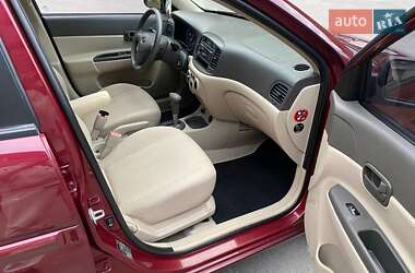 Седан Hyundai Accent 2010 в 