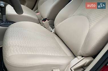 Седан Hyundai Accent 2010 в 