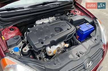 Седан Hyundai Accent 2010 в 