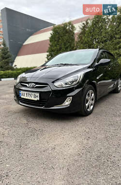 Седан Hyundai Accent 2012 в Харькове